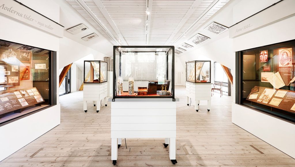 Utställning med montrar